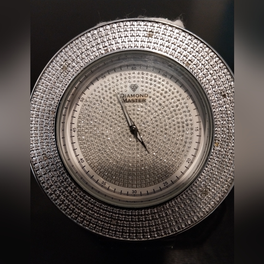 Diamond master watch